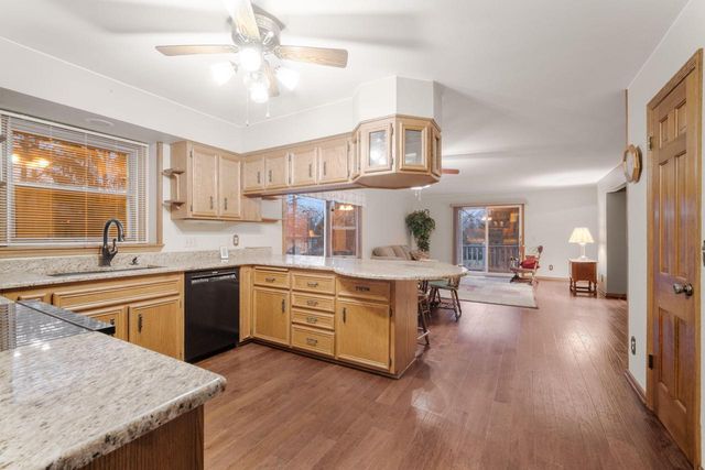 1324 RHYNIE COURT, West Bend, WI 53095