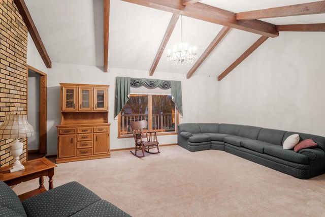 1324 RHYNIE COURT, West Bend, WI 53095