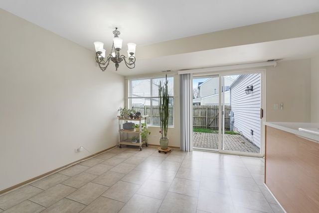 900 Symphony Drive, Aurora, IL 60504