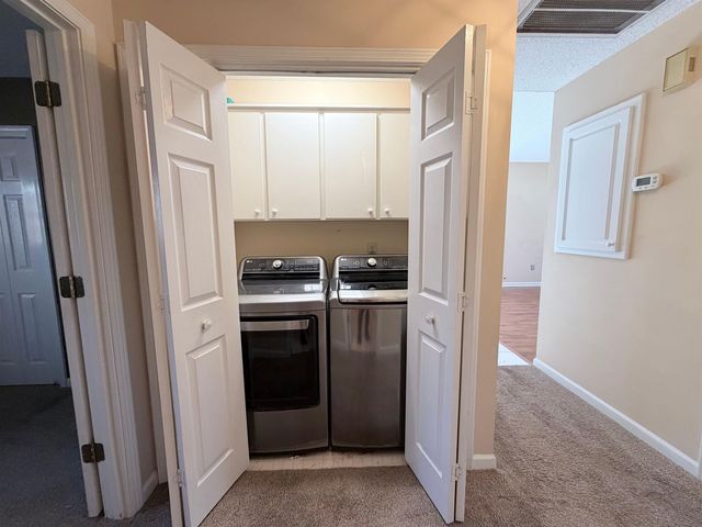 349 W Pointe Drive, Spartanburg, SC 29301