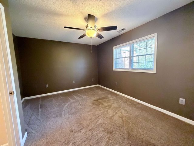 349 W Pointe Drive, Spartanburg, SC 29301