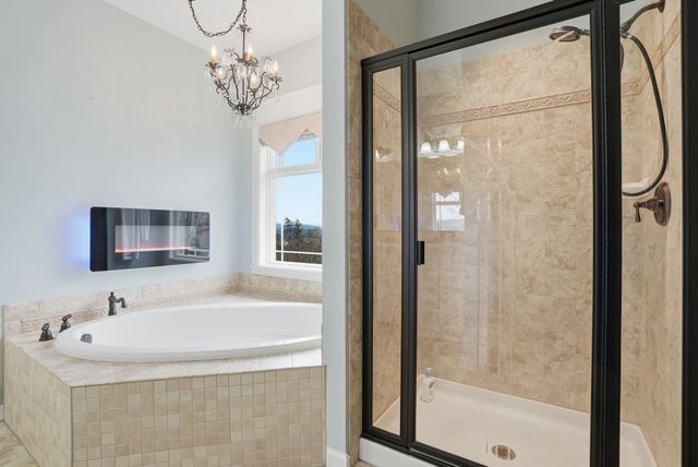 18528 N Valley Rd, Nine Mile Falls, WA 99026