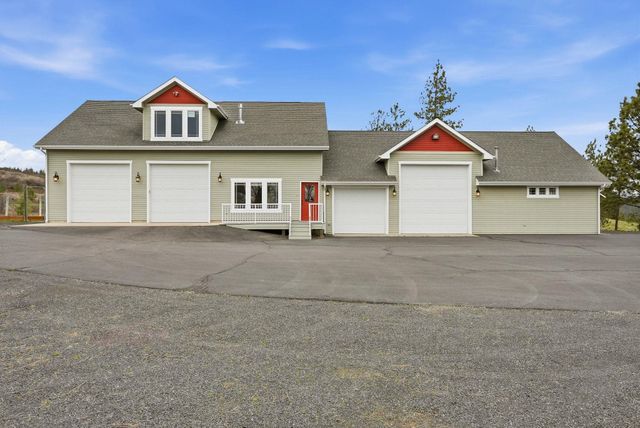 18528 N Valley Rd, Nine Mile Falls, WA 99026