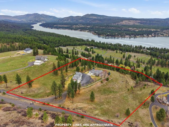 18528 N Valley Rd, Nine Mile Falls, WA 99026
