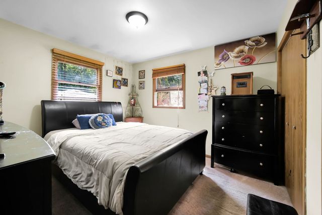 28W575 Barnes Avenue, West Chicago, IL 60185