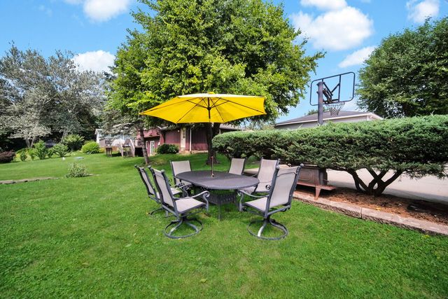 28W575 Barnes Avenue, West Chicago, IL 60185