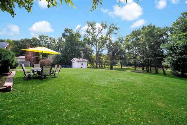 28W575 Barnes Avenue, West Chicago, IL 60185