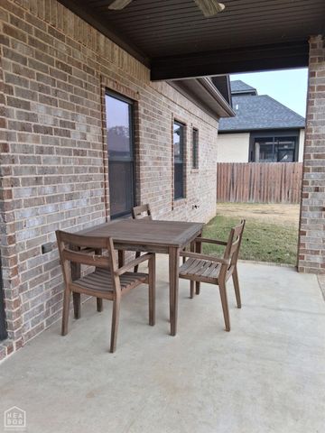 3436 Village Meadow Drive Drive, Jonesboro, AR 72405