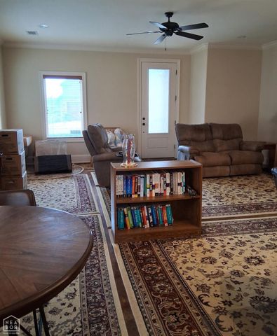 3436 Village Meadow Drive Drive, Jonesboro, AR 72405