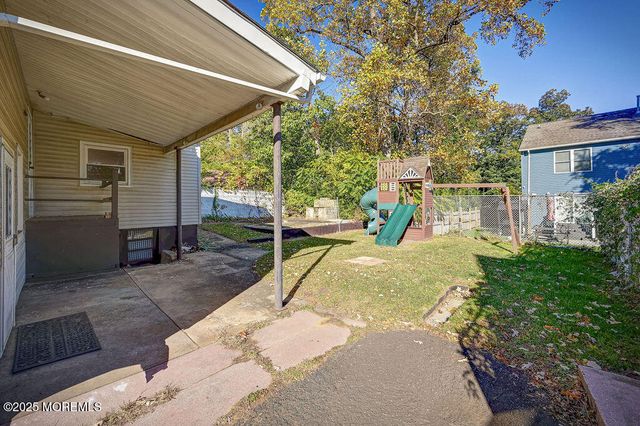 108 W Concourse, Keyport, NJ 07735