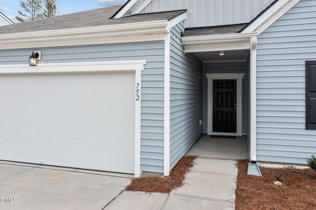 1520 Pond Overlook Drive, Nashville, NC 27856