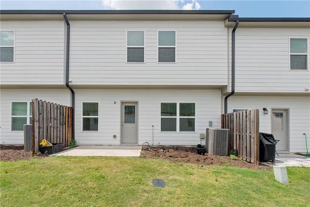 1118 Lossie Lane, Grayson, GA 30017