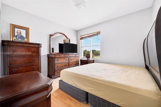 6124 NW 40th Street, Coral Springs, FL 33067