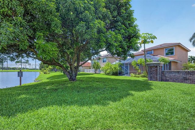 6124 NW 40th Street, Coral Springs, FL 33067