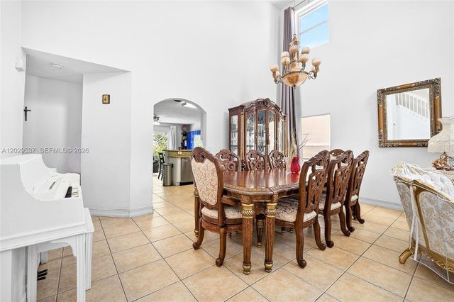 6124 NW 40th Street, Coral Springs, FL 33067