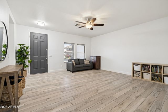 19668 E Canary Way, Queen Creek, AZ 85142