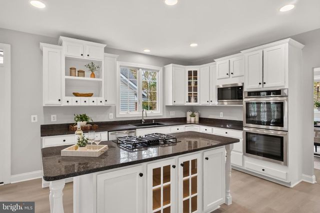 22932 GOLDEN PLOVER PL, Brambleton, VA 20148