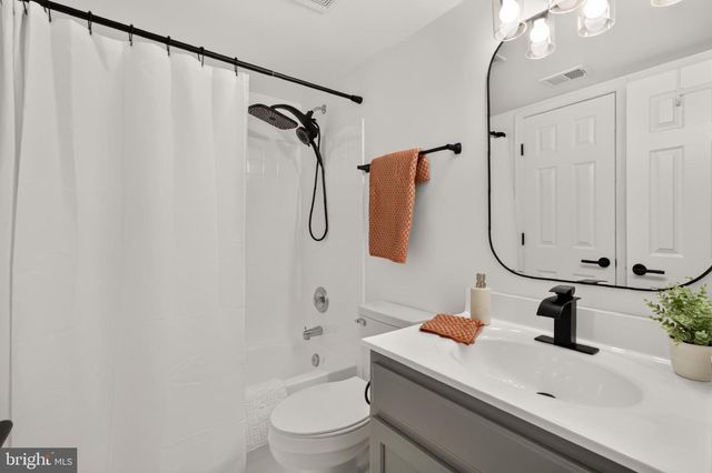 22932 GOLDEN PLOVER PL, Brambleton, VA 20148