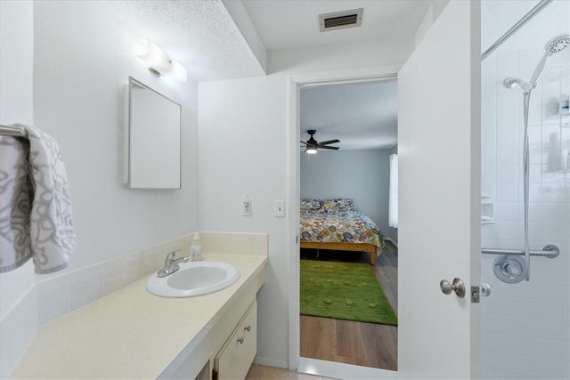 47 OAKLAND HILLS PLACE, Rotonda West, FL 33947