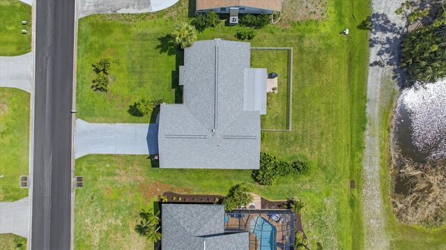 47 OAKLAND HILLS PLACE, Rotonda West, FL 33947