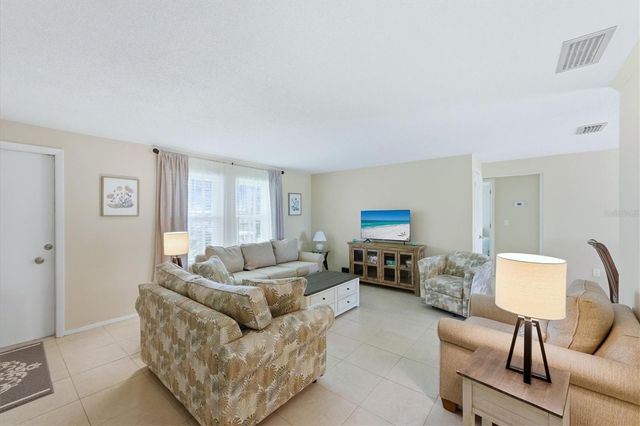 47 OAKLAND HILLS PLACE, Rotonda West, FL 33947