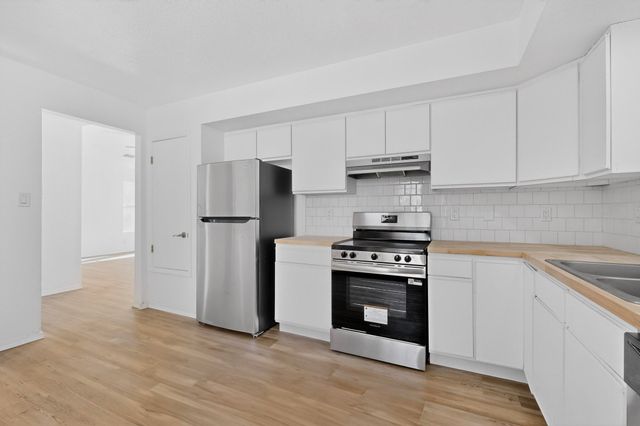 1086 Cactus Drive NE, Rio Rancho, NM 87144