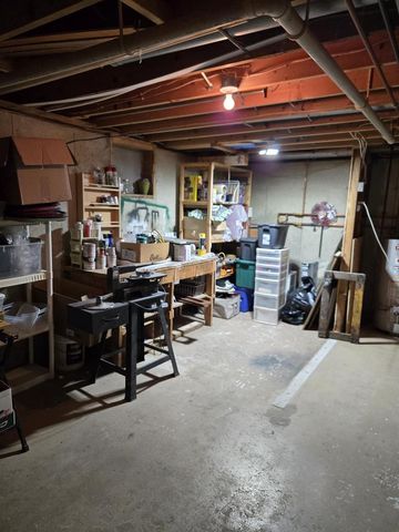 S12691 Big Hollow Road, Spring Green, WI 53588