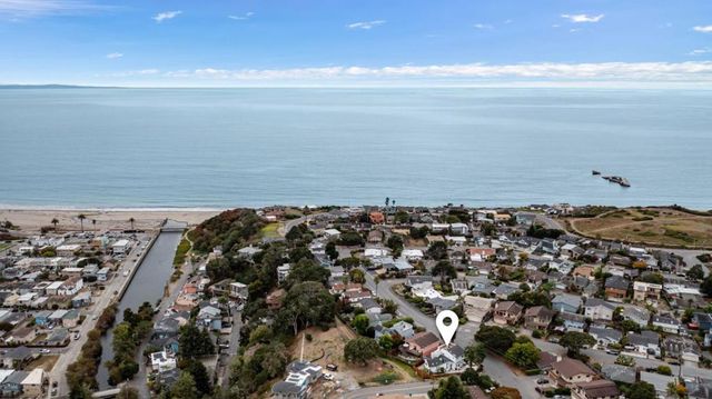 131 Seacliff Drive, Aptos, CA 95003