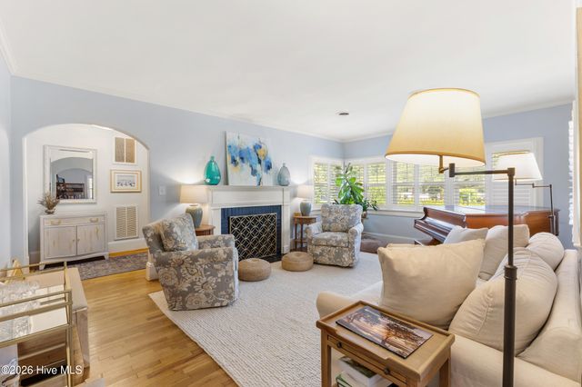 2302 Camellia Drive, Wilmington, NC 28403