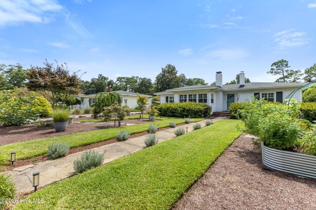 2302 Camellia Drive, Wilmington, NC 28403