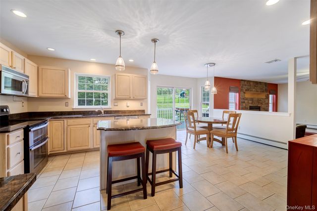 58 Nancy Lane, Chester, NY 10918