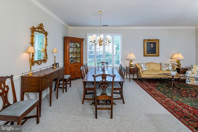 24 FOSTER RD, Pennington, NJ 08534