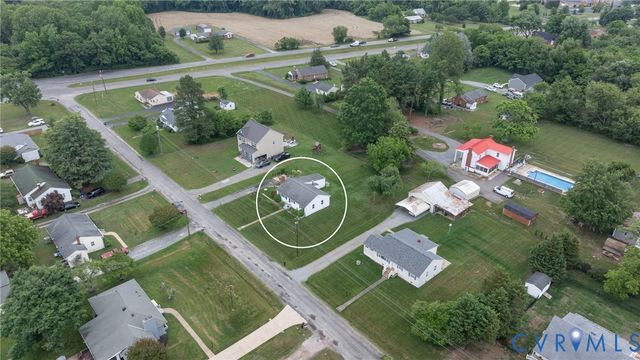 8314 Orchard Ln, Mechanicsville, VA 23111