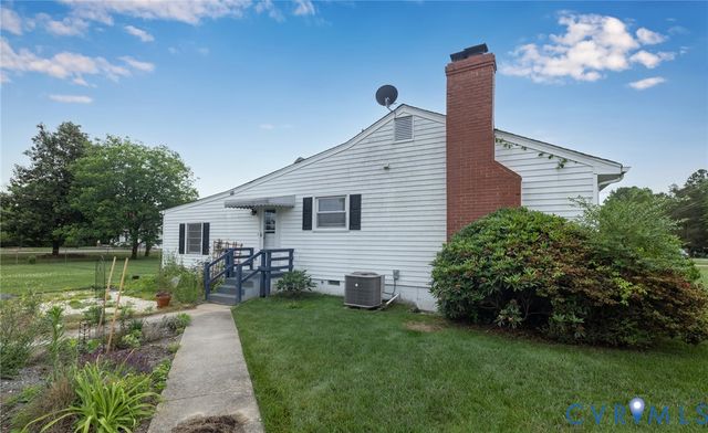 8314 Orchard Ln, Mechanicsville, VA 23111
