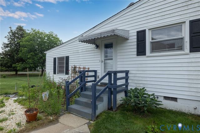 8314 Orchard Ln, Mechanicsville, VA 23111
