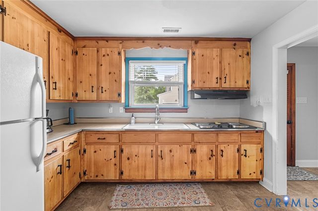 8314 Orchard Ln, Mechanicsville, VA 23111