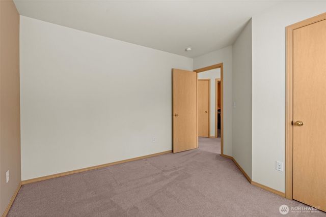 20505 190th Avenue E, Orting, WA 98360