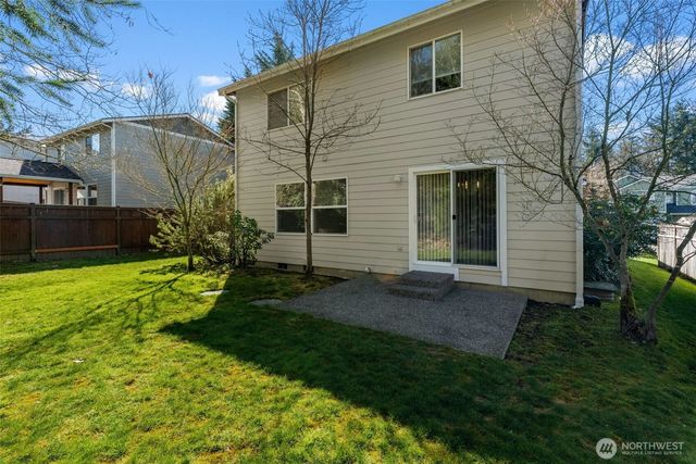 20505 190th Avenue E, Orting, WA 98360