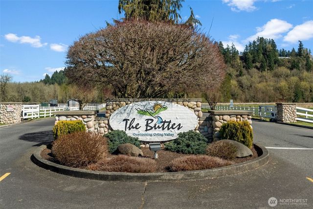 20505 190th Avenue E, Orting, WA 98360