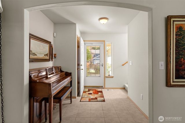 20505 190th Avenue E, Orting, WA 98360