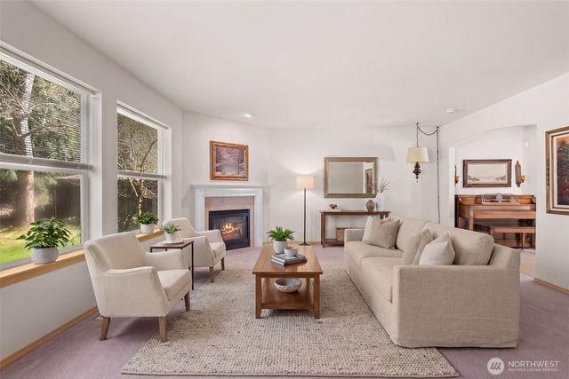 20505 190th Avenue E, Orting, WA 98360