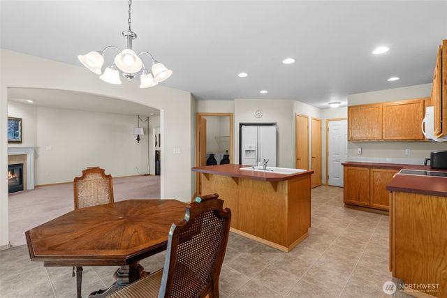 20505 190th Avenue E, Orting, WA 98360