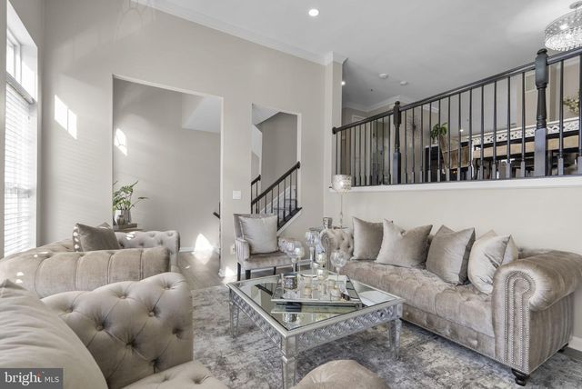 904 PINE FOREST LN, Upper Marlboro, MD 20774