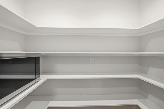 3740 EDWINA DRIVE, De Pere, WI 54115