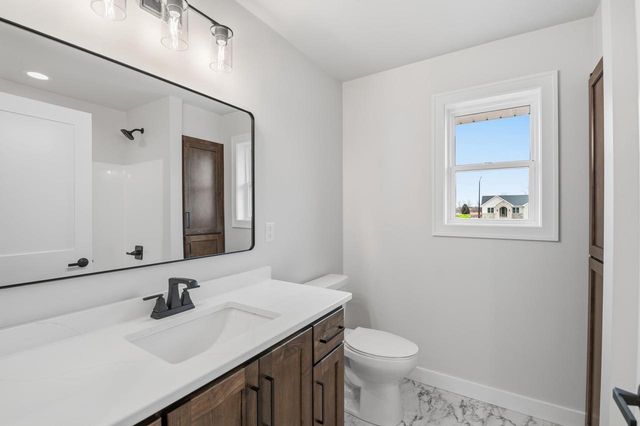 3740 EDWINA DRIVE, De Pere, WI 54115