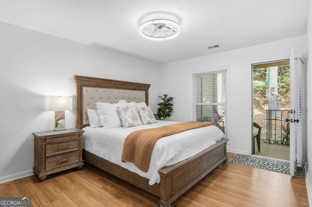 4013 Lake Pointe Circle, Roswell, GA 30075