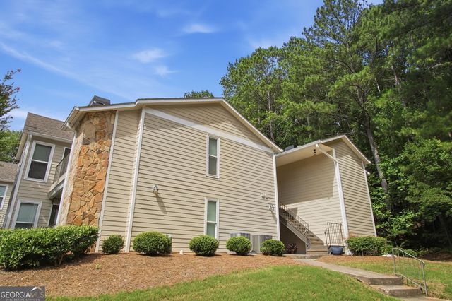 4013 Lake Pointe Circle, Roswell, GA 30075