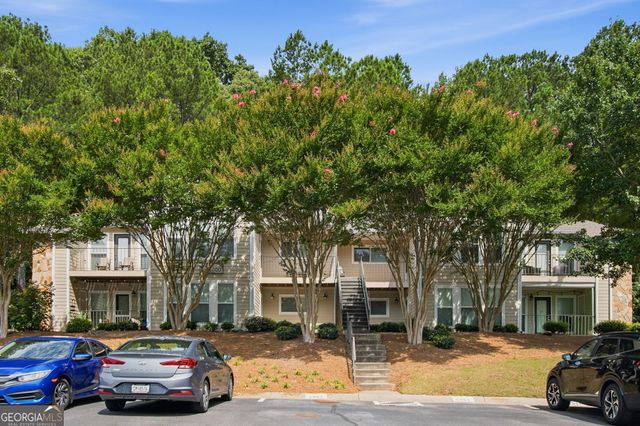 4013 Lake Pointe Circle, Roswell, GA 30075