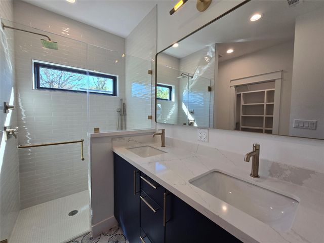 5303 Grover Ave 2, Austin, TX 78756