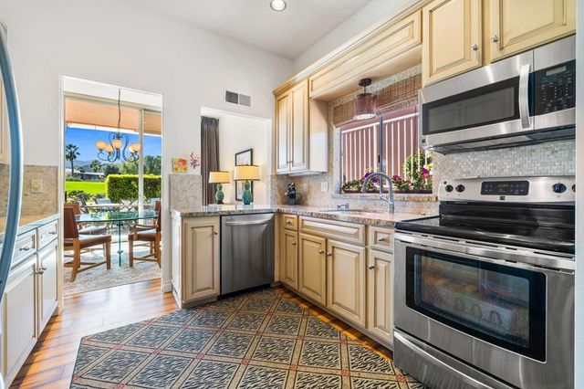 47115 El Menara Circle, Palm Desert, CA 92260